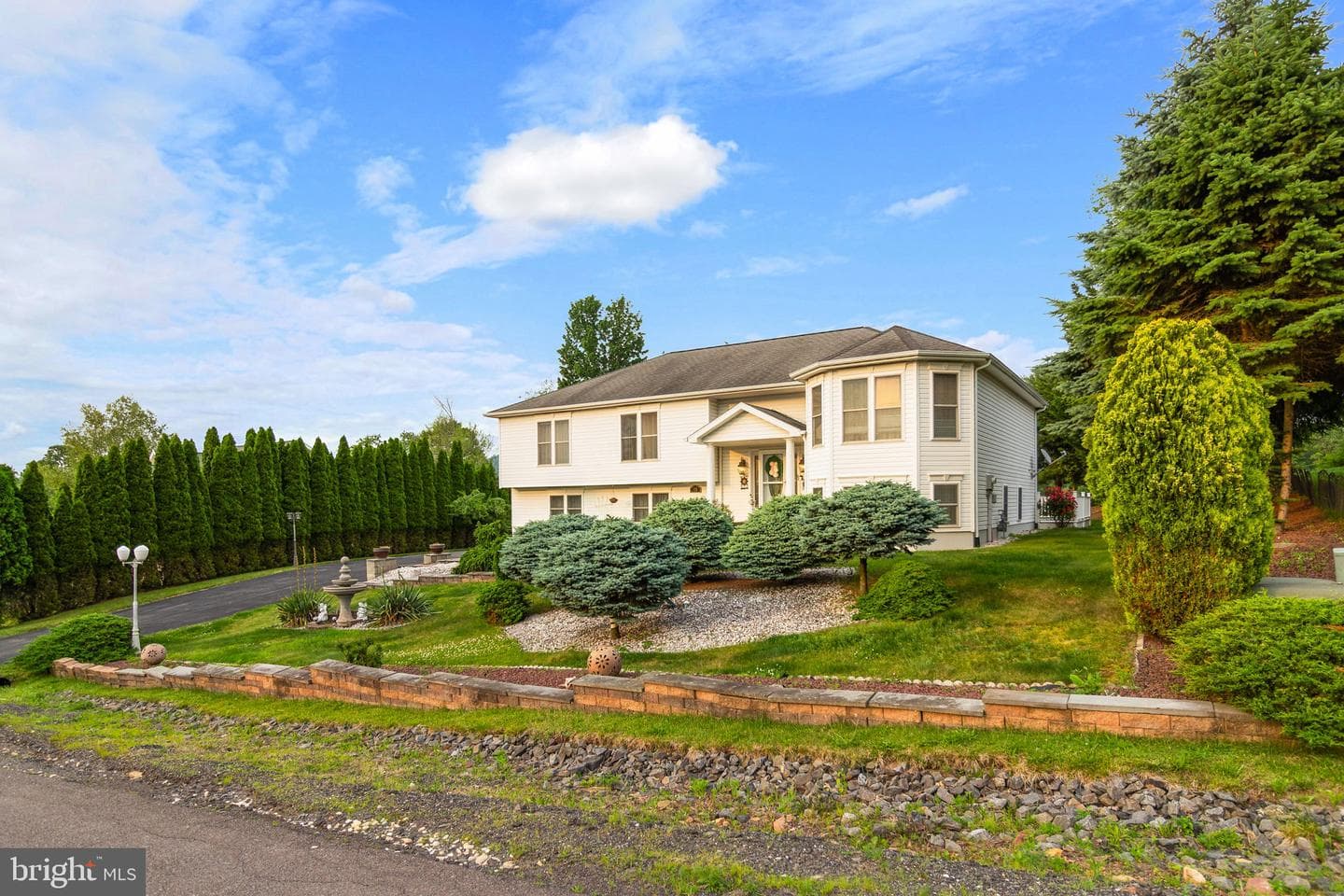 25 Makara Drive photo 1