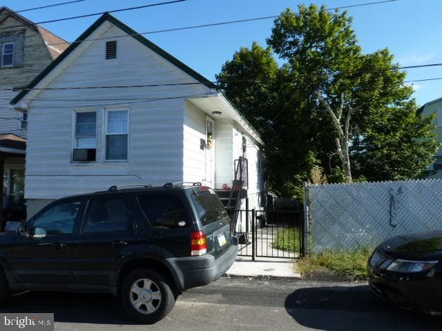 9 Thomas Street photo 1