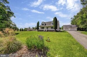 922 Meadowlark Drive photo 1