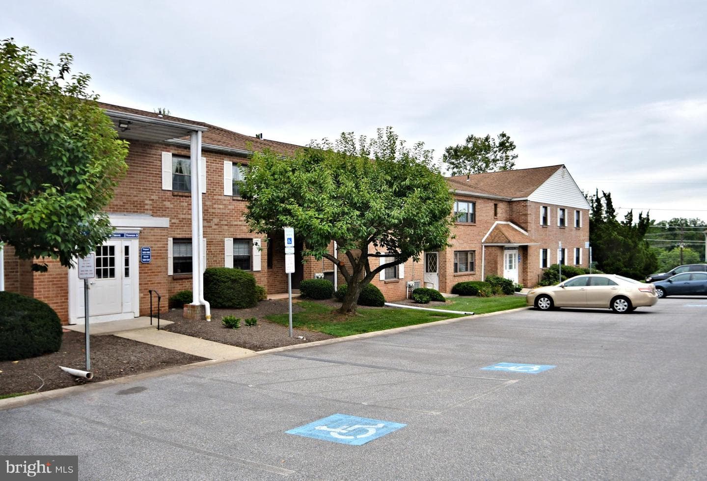 108 Woodstream Drive #condo 108 photo 1