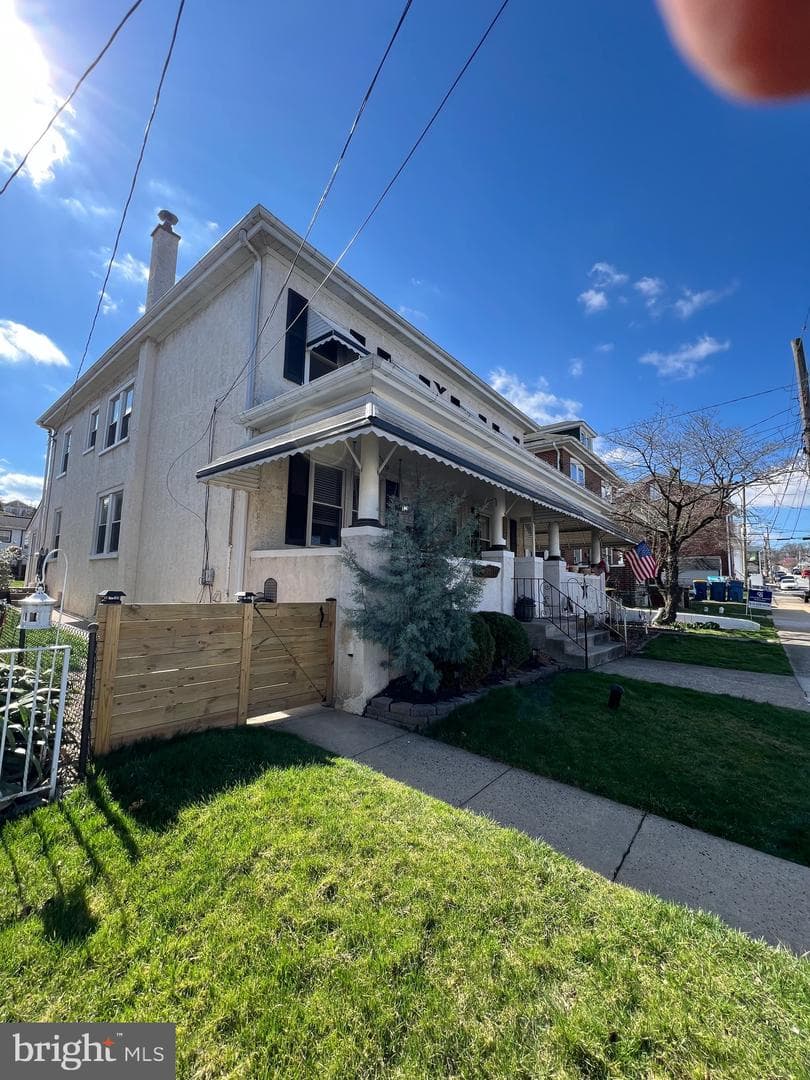 352 Coates Street photo 1
