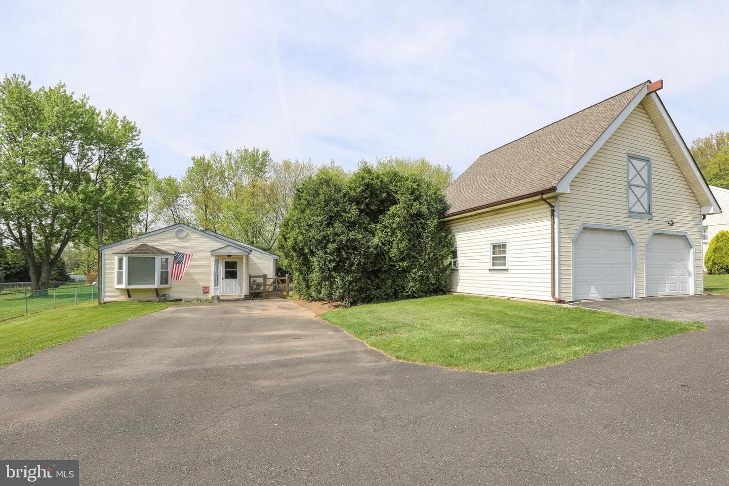 505 W Township Line Road photo 1