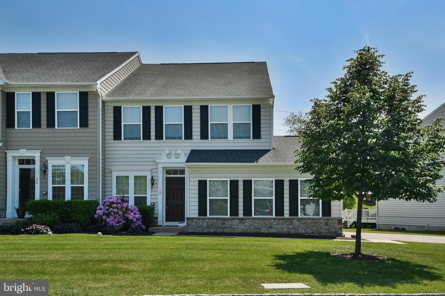 34 Hawkswell Circle photo 1