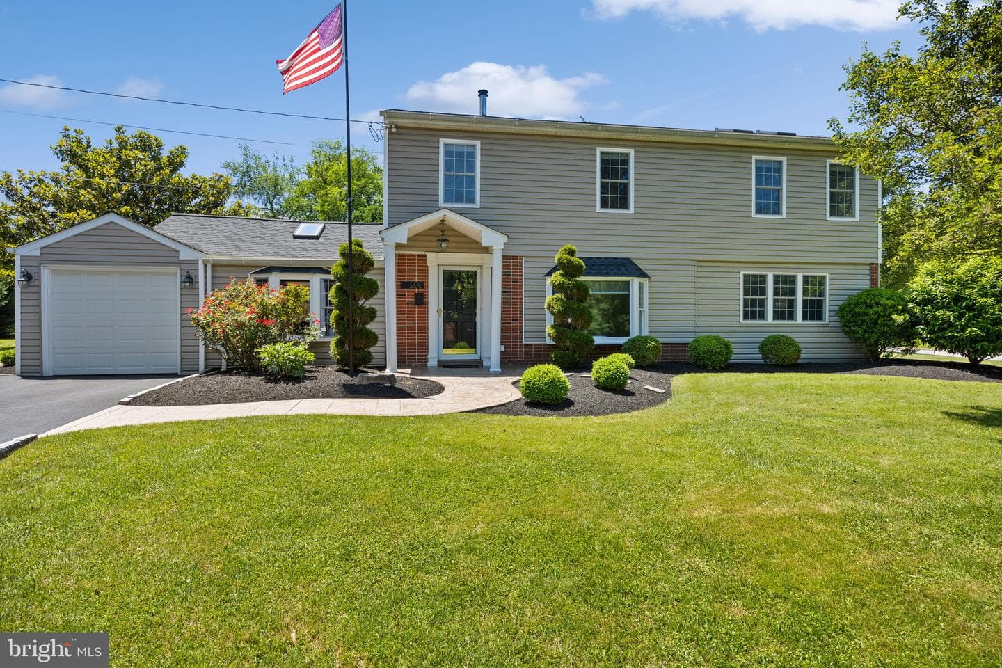 200 Virginia Road photo 1