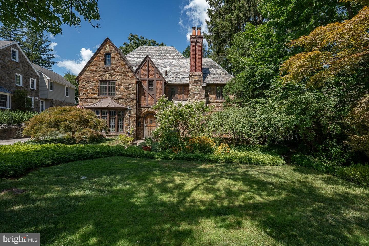 1231 Wyngate Road photo 1