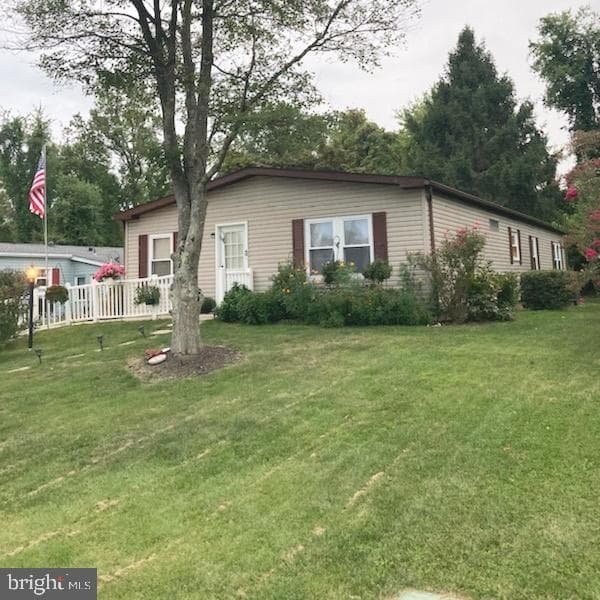 737 Dogwood Drive photo 1