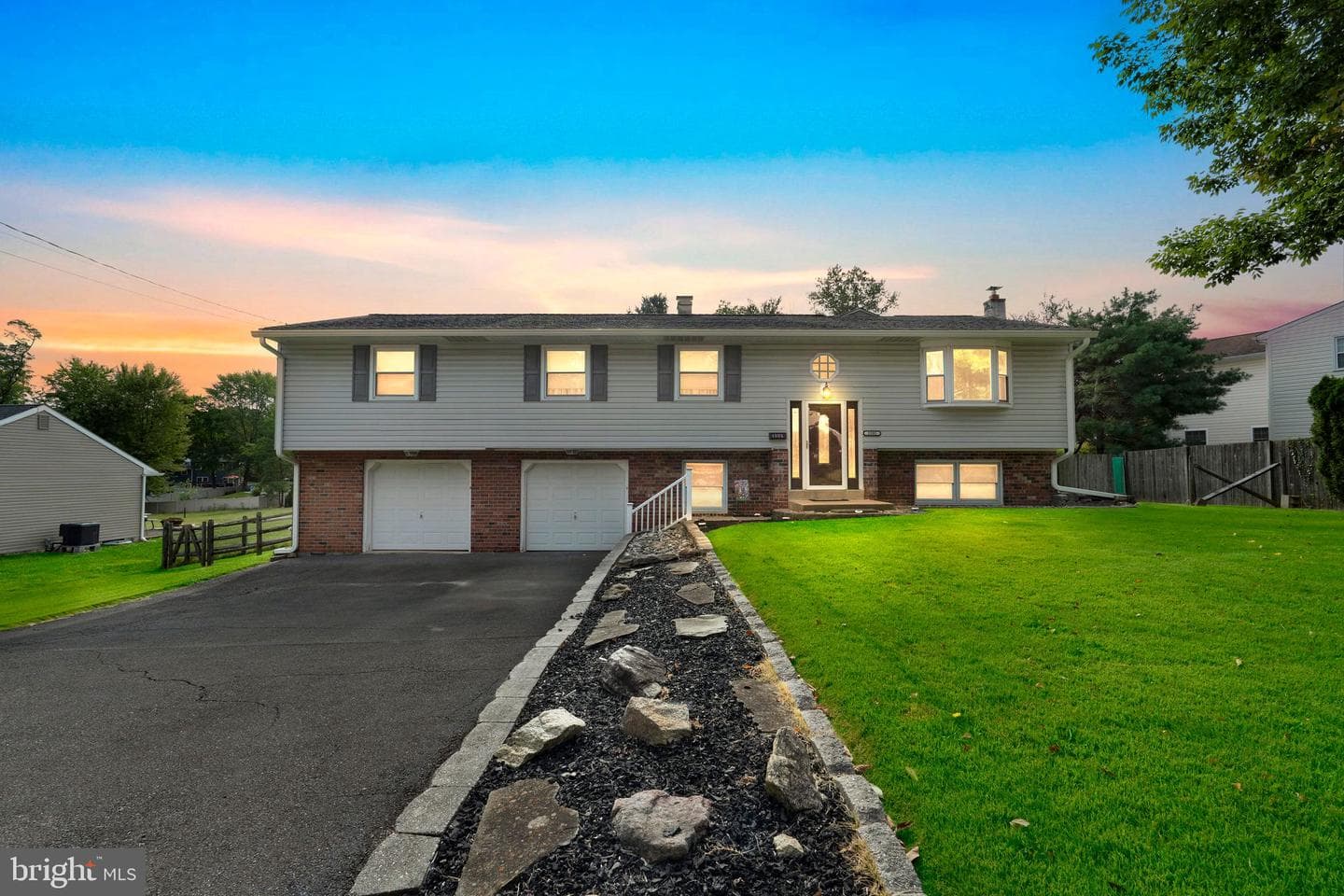 1505 Jill Road photo 1