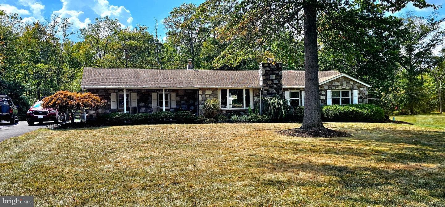 934 Bent Road photo 1