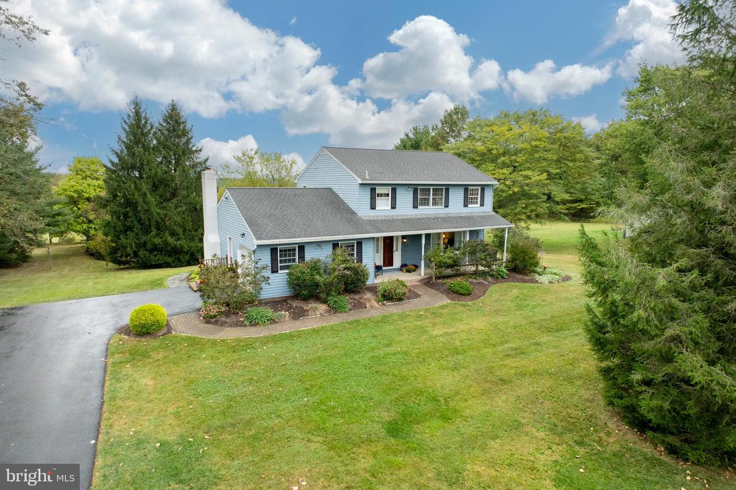1364 W Campbell Road photo 1