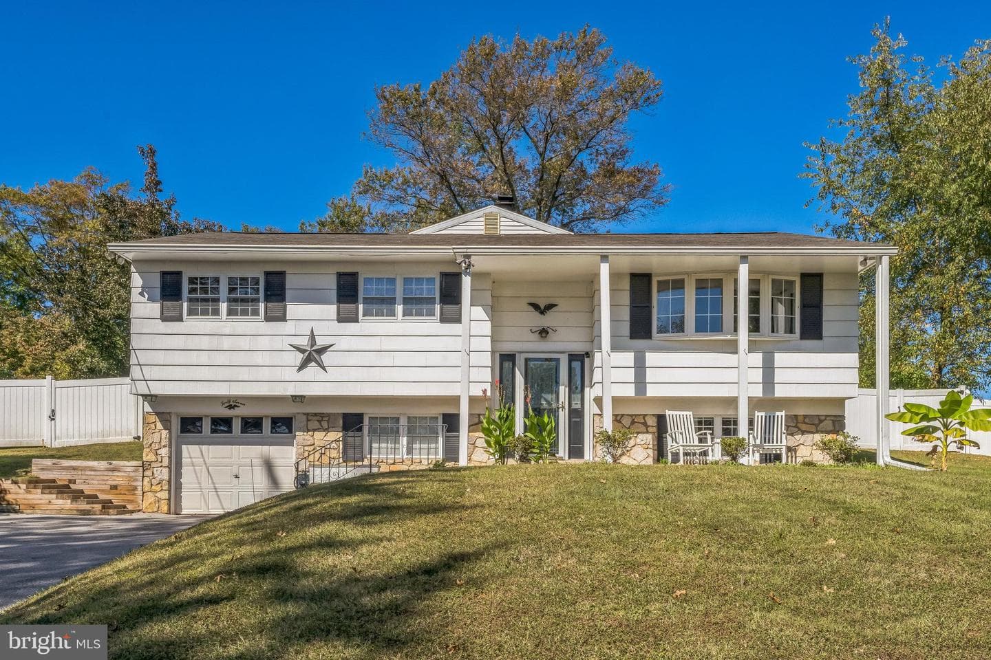 47 Brimfield Road photo 1