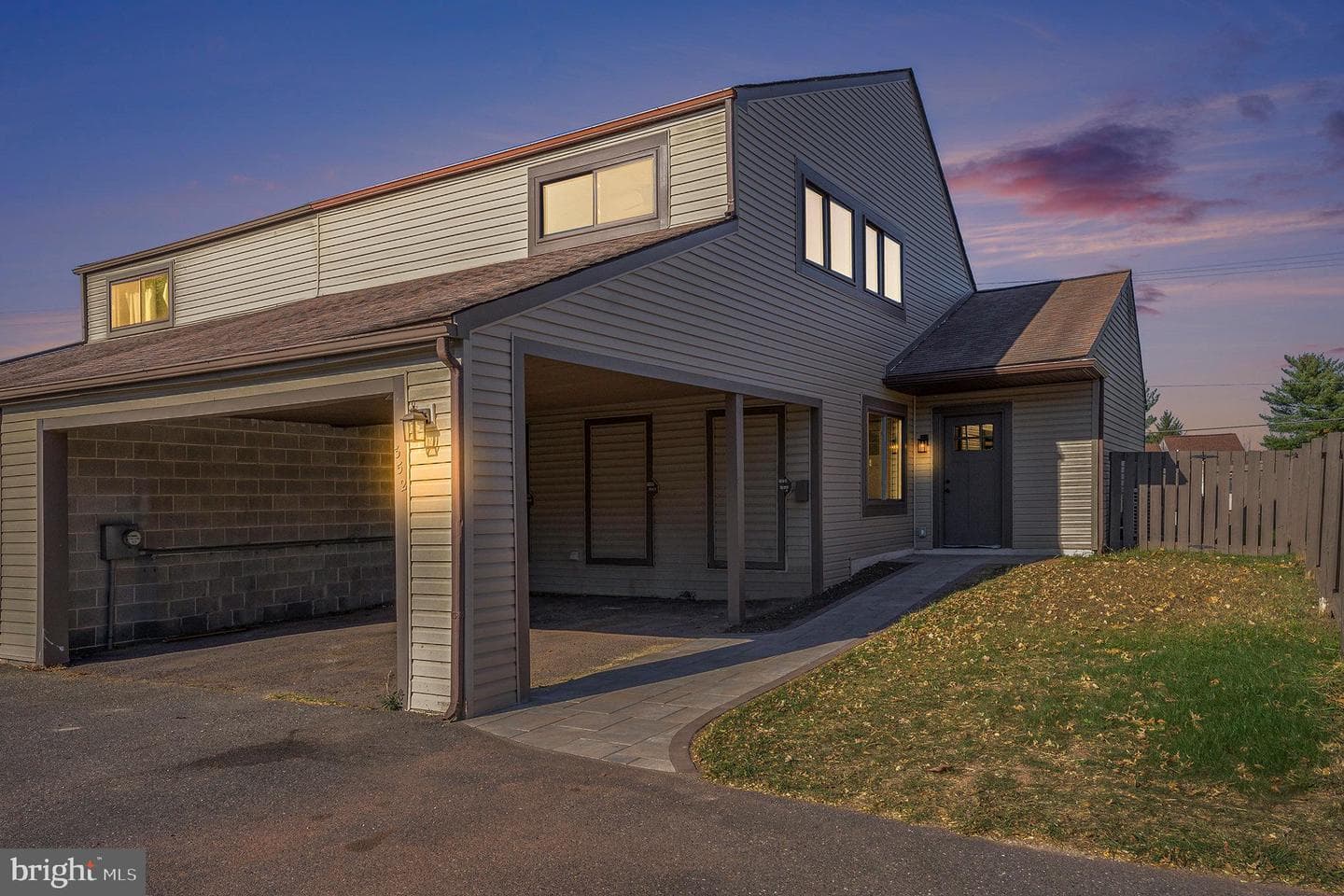 352 Bridge Street photo 1