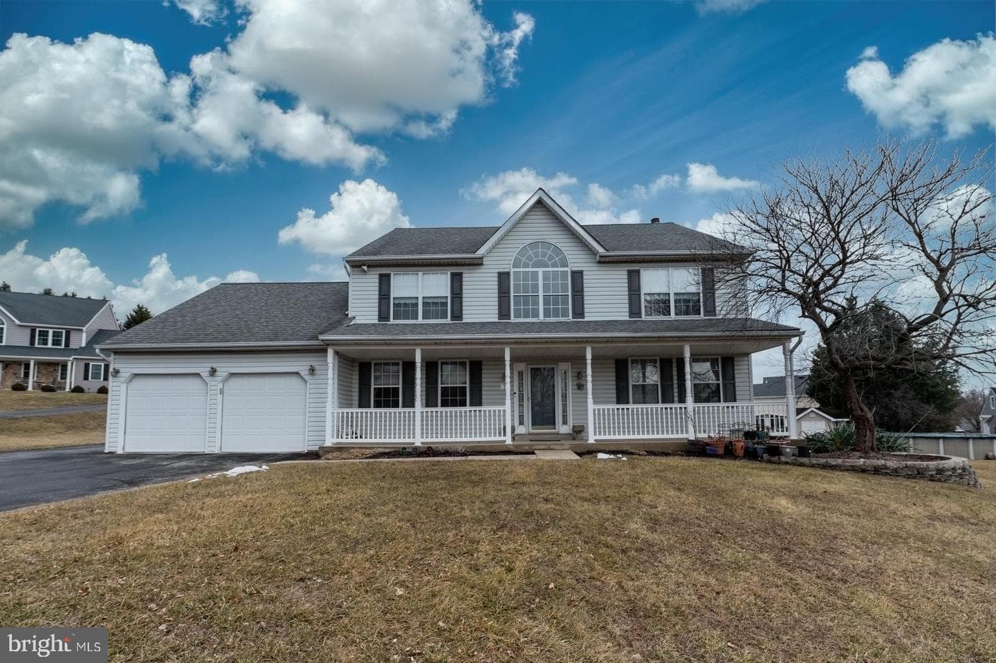 71 Green Briar Drive photo 1