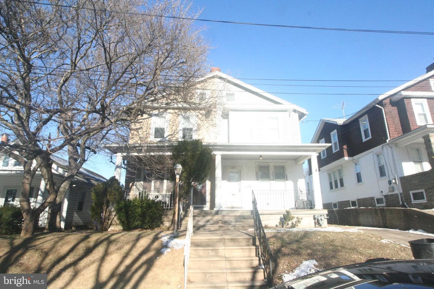 427 Jefferson Avenue photo 1