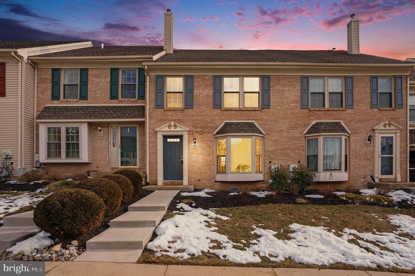 525 Maple Glen Circle photo 1
