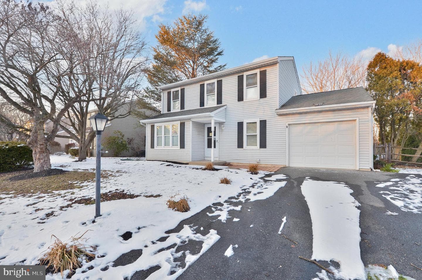 351 Huckleberry Lane photo 1