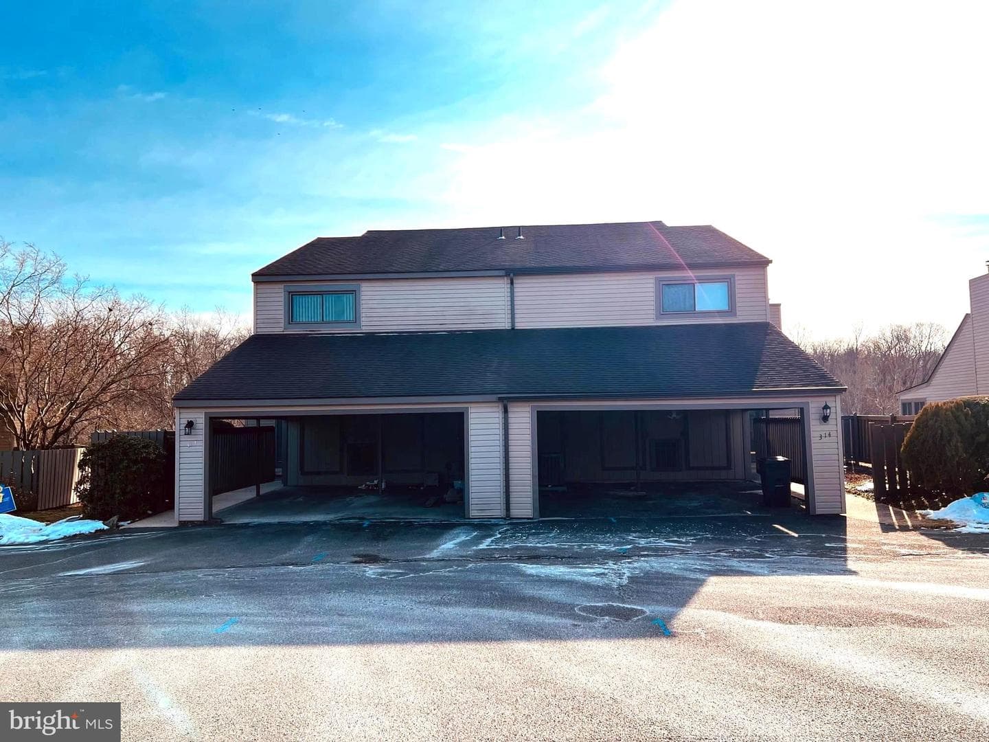 314 Bridge Street photo 1