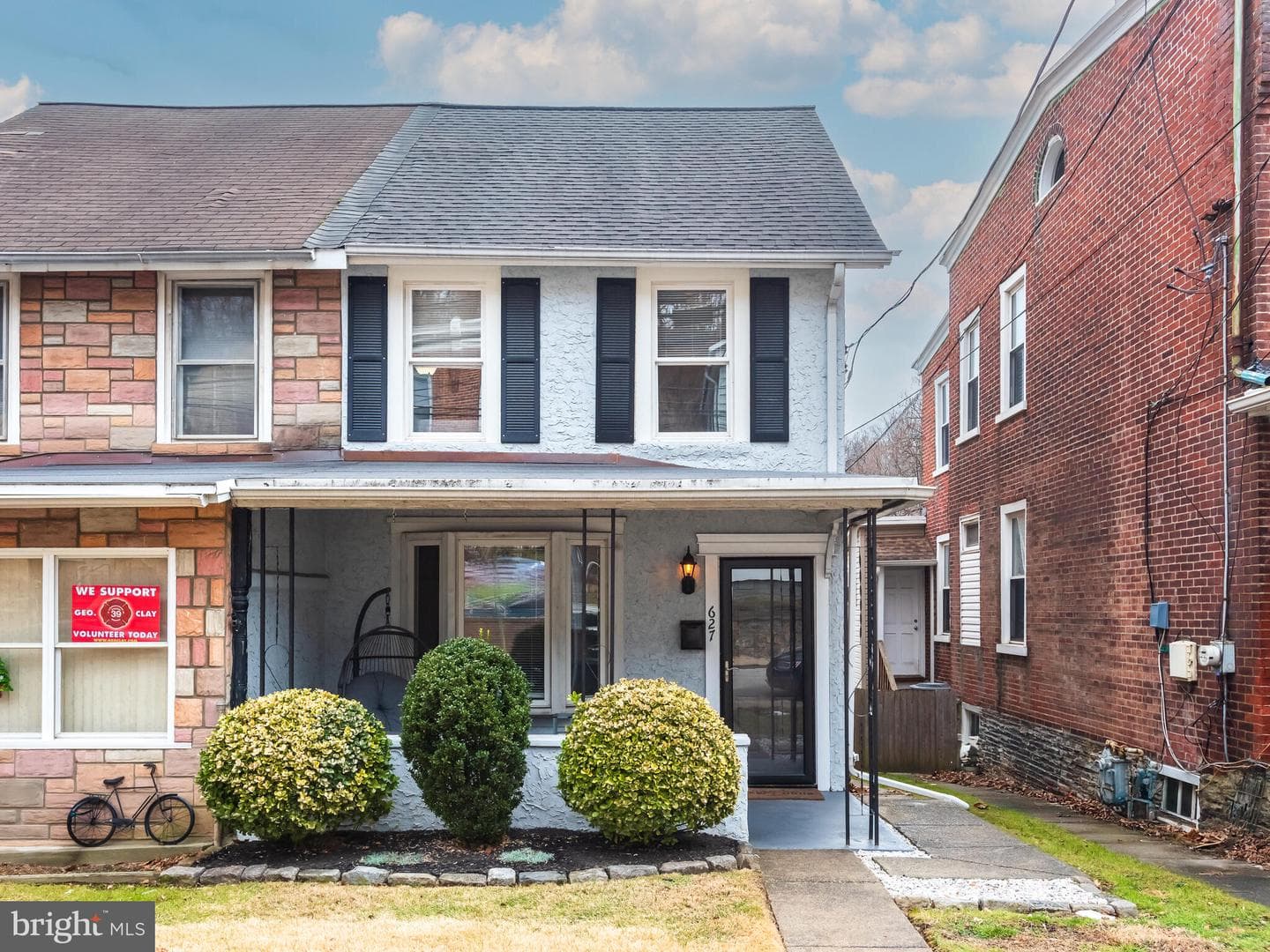 627 Ford Street photo 1