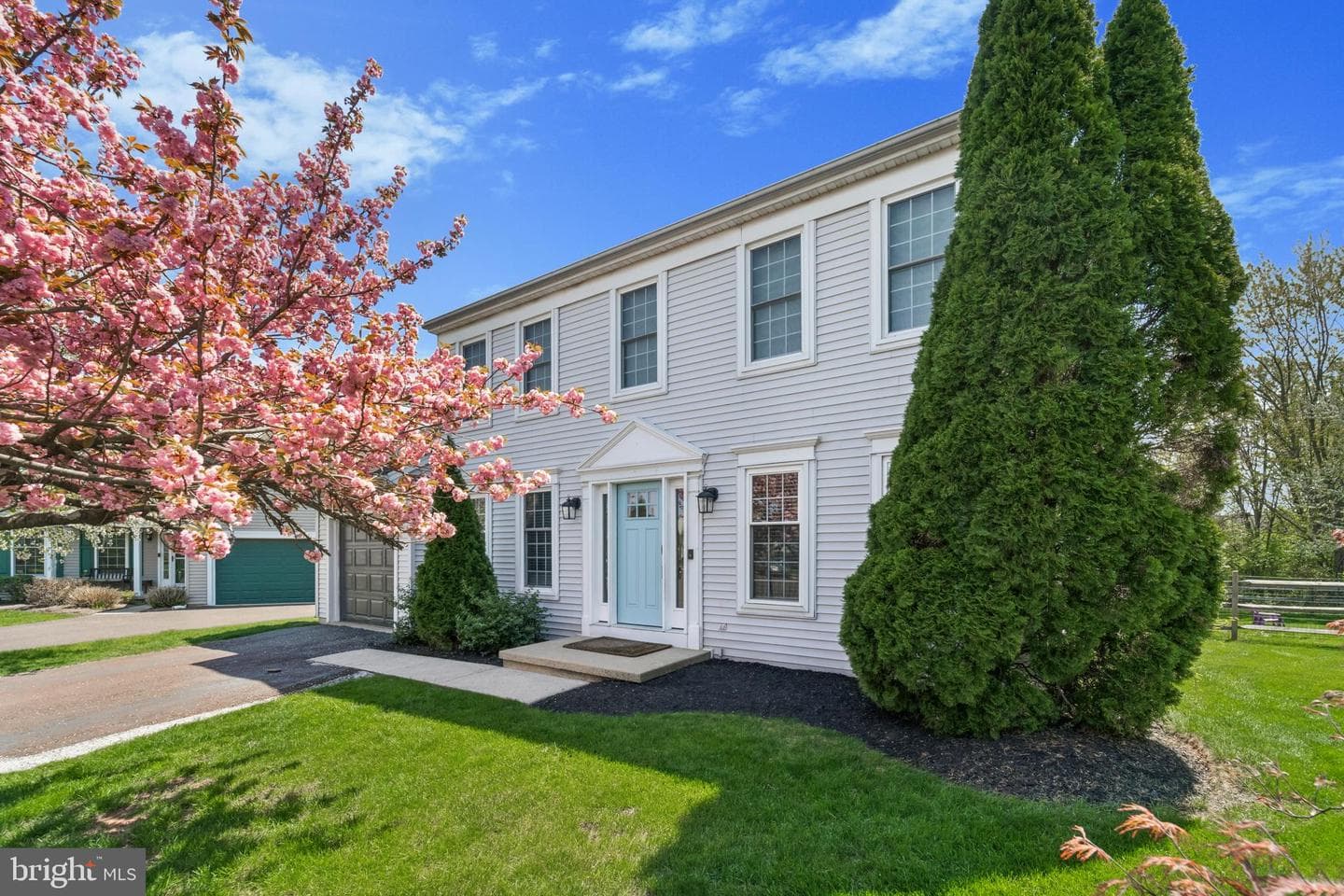 576 Millers Way photo 1