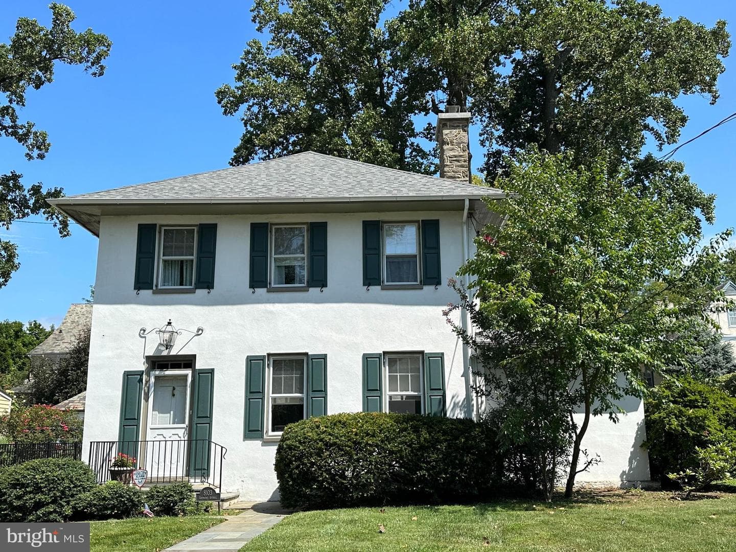 8103 Ardmore Avenue photo 1