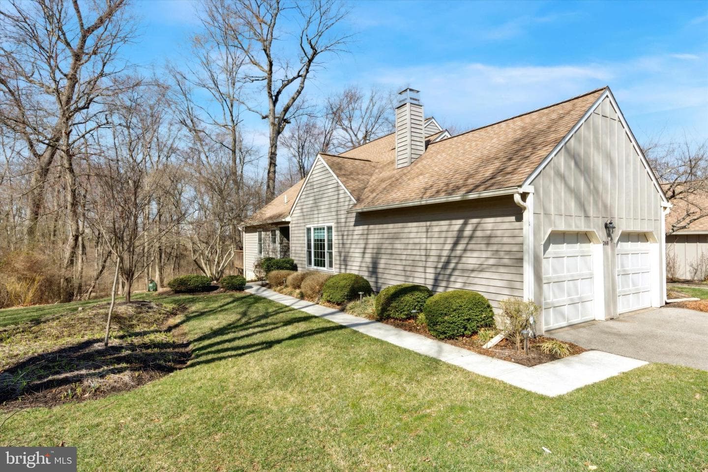 268 Tulip Tree Court photo 1