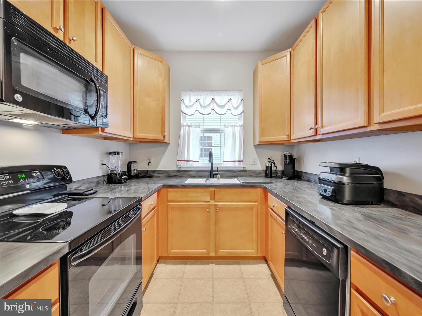 131 E 1st Avenue #14 photo 1