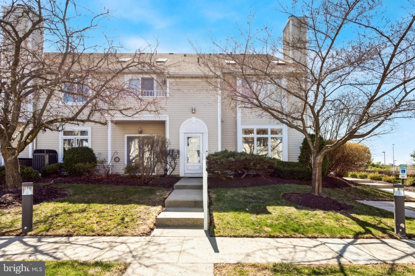 3804 Elizabeths Court #3804 photo 1