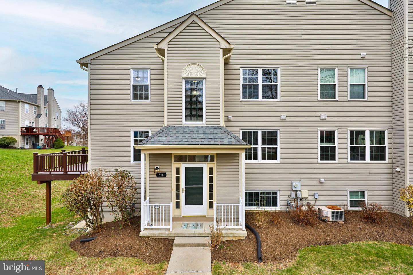 611 Hamilton Street photo 1