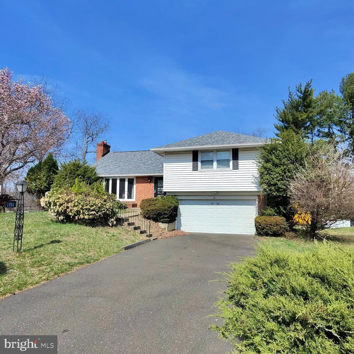 7752 Clements Road photo 1