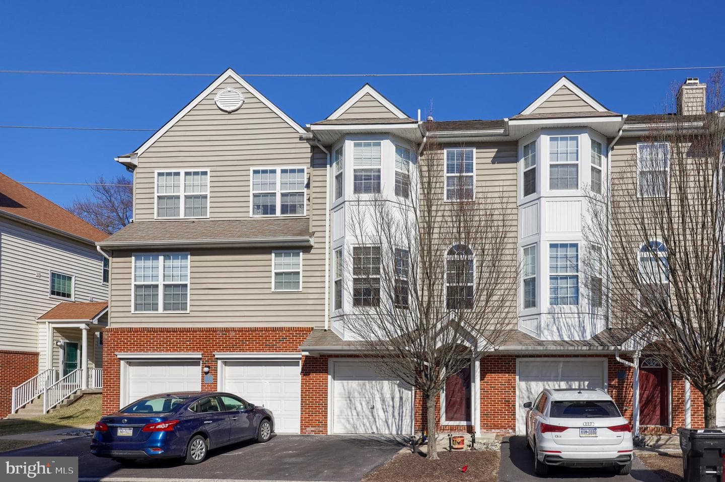 14 Cameron Court photo 1