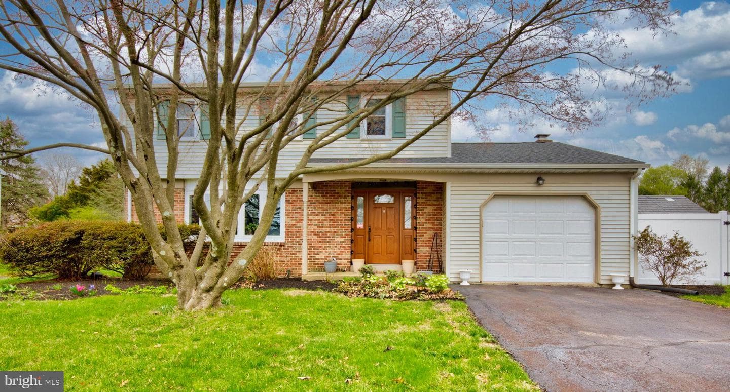 164 Harleysville Pike photo 1
