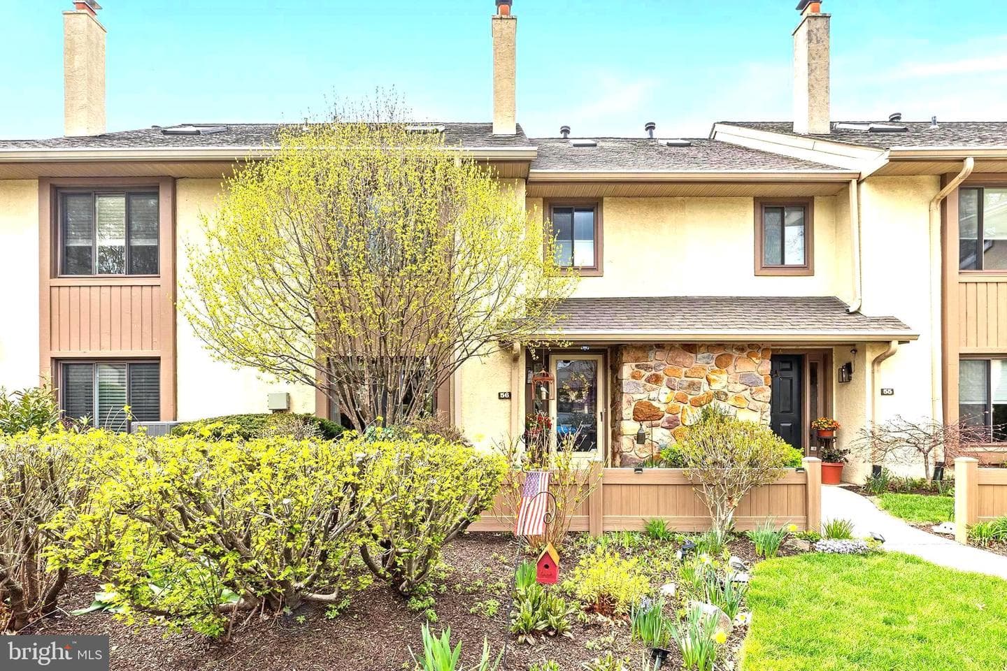 56 Highgate Lane photo 1
