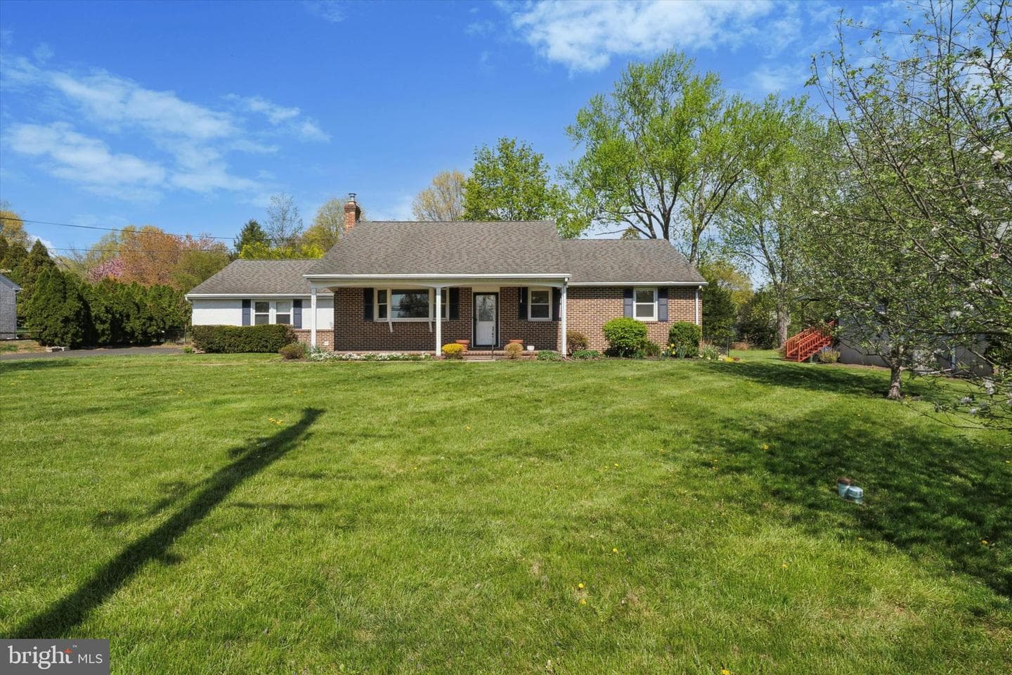 509 Vaughn Road photo 1