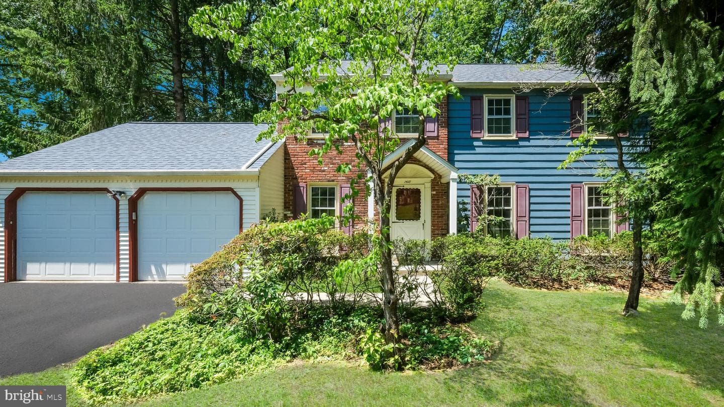 1418 Malcolm Drive photo 1