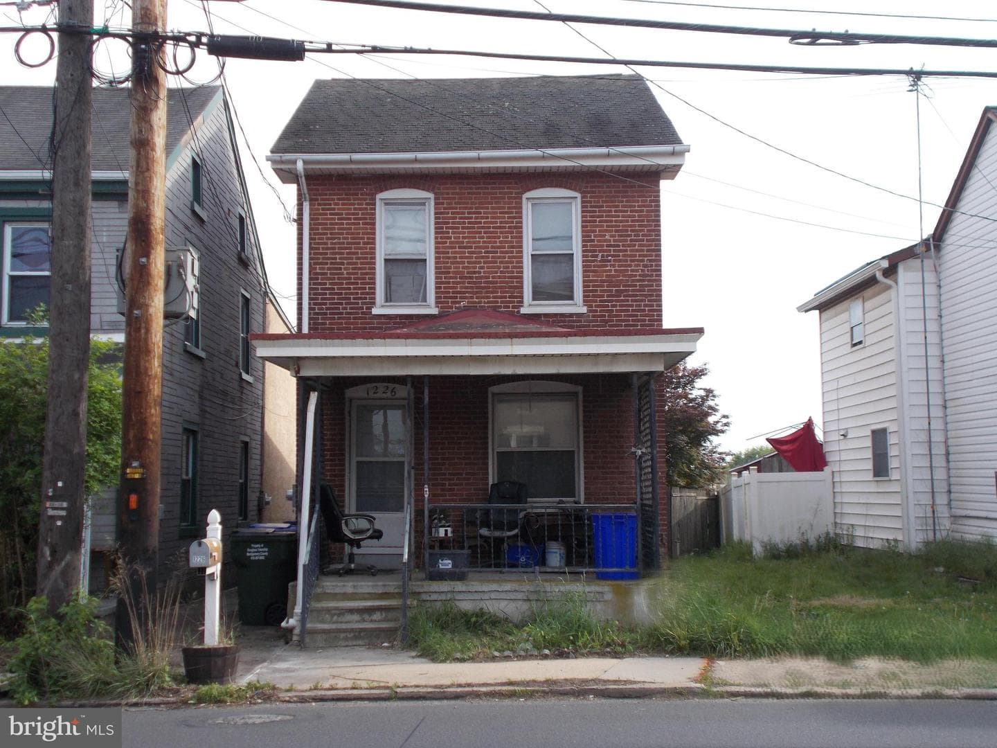 1226 E Philadelphia Avenue photo 1