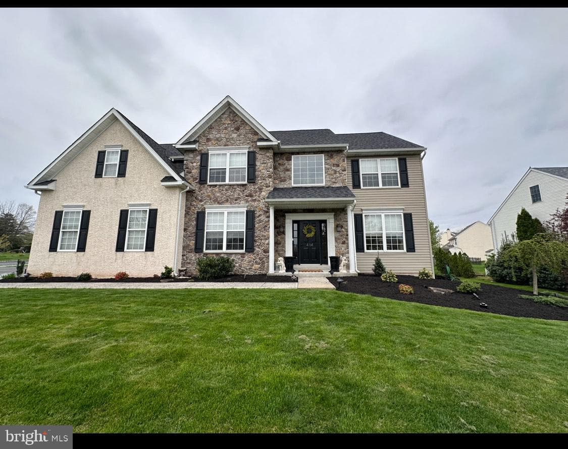 414 Windy Hill Road photo 1