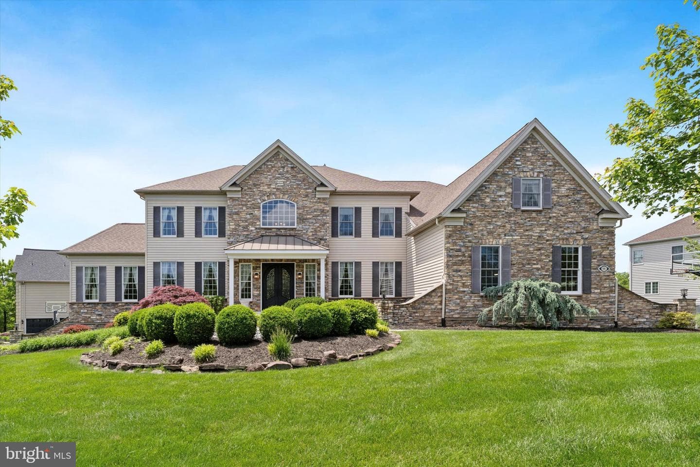 66 Goldfinch Circle photo 1