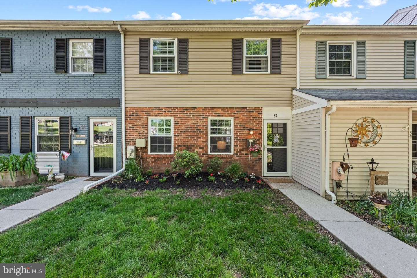 57 Salem Road photo 1