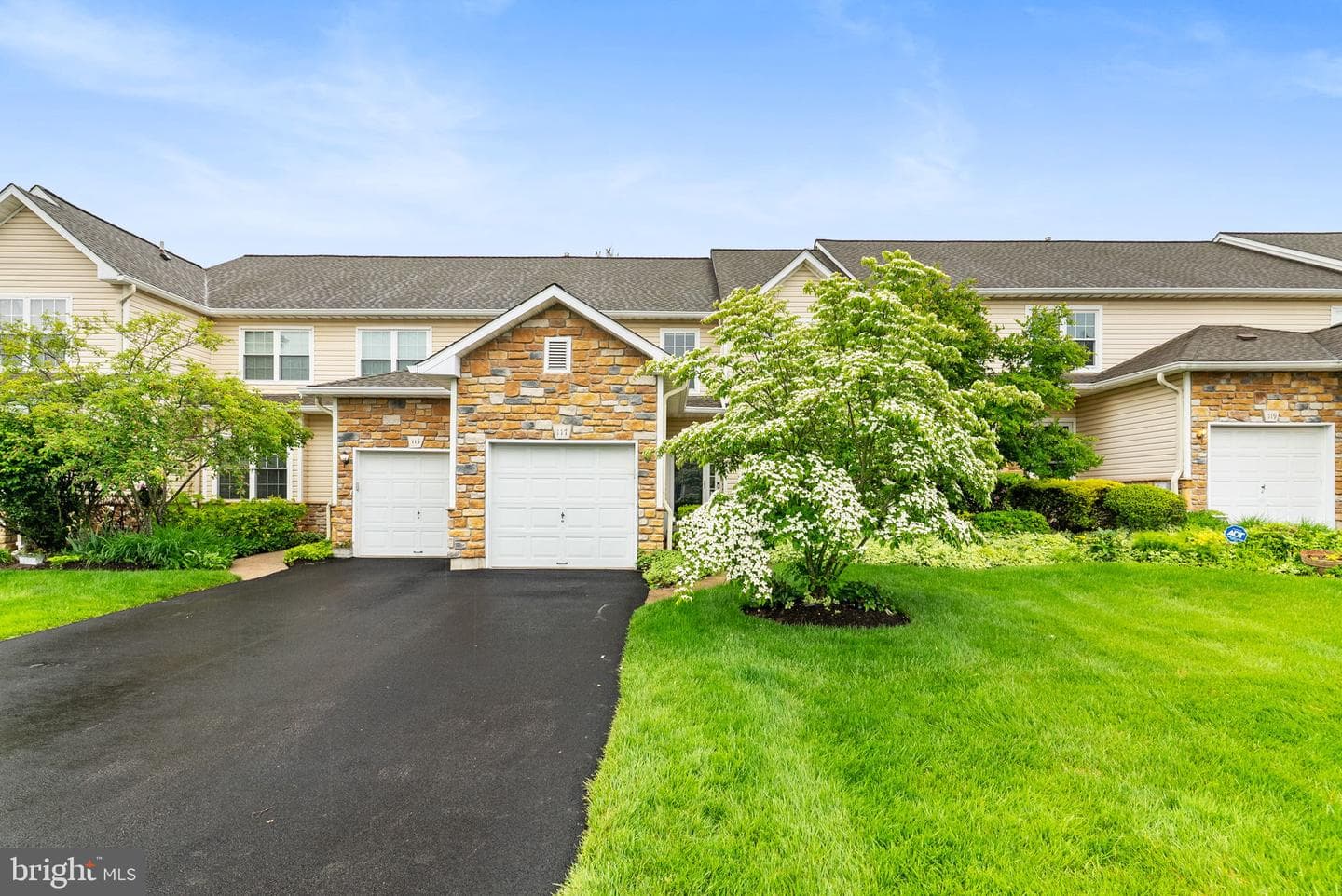 117 Shoal Creek Drive photo 1