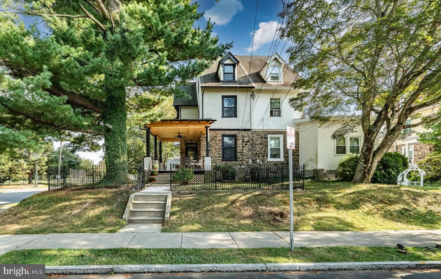 101 Grandview Road photo 1