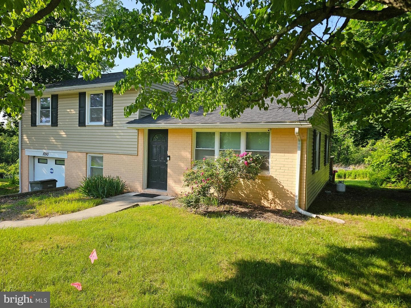 1090 Levengood Road photo 1
