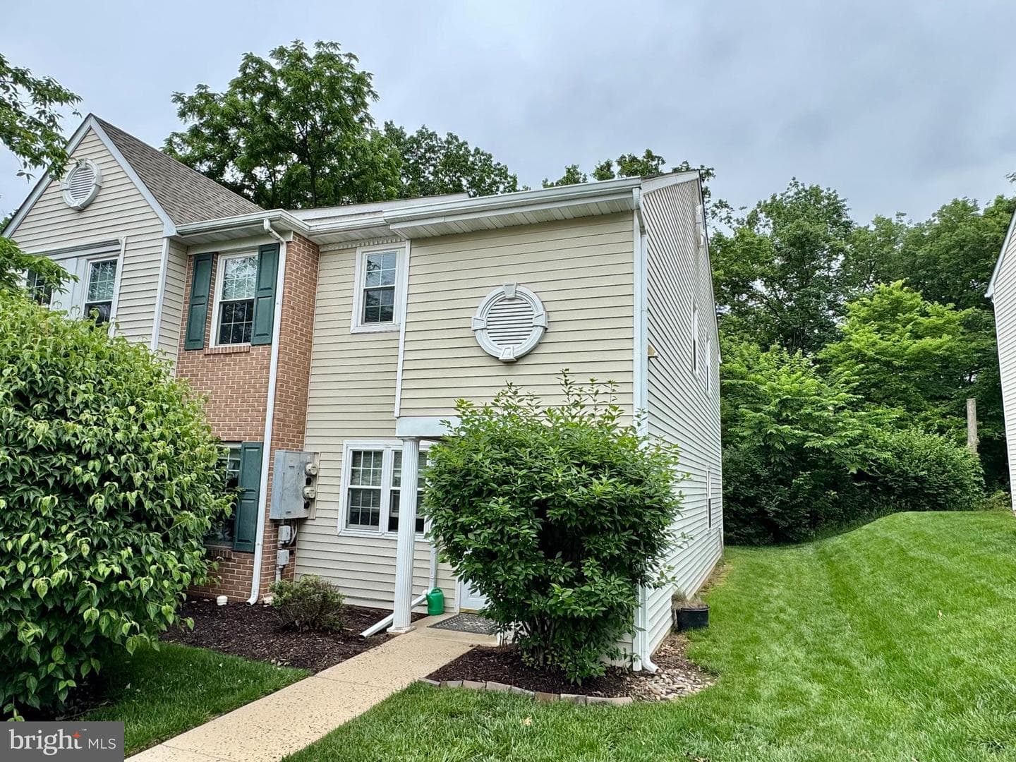 1732 Rosewood Court #88 photo 1