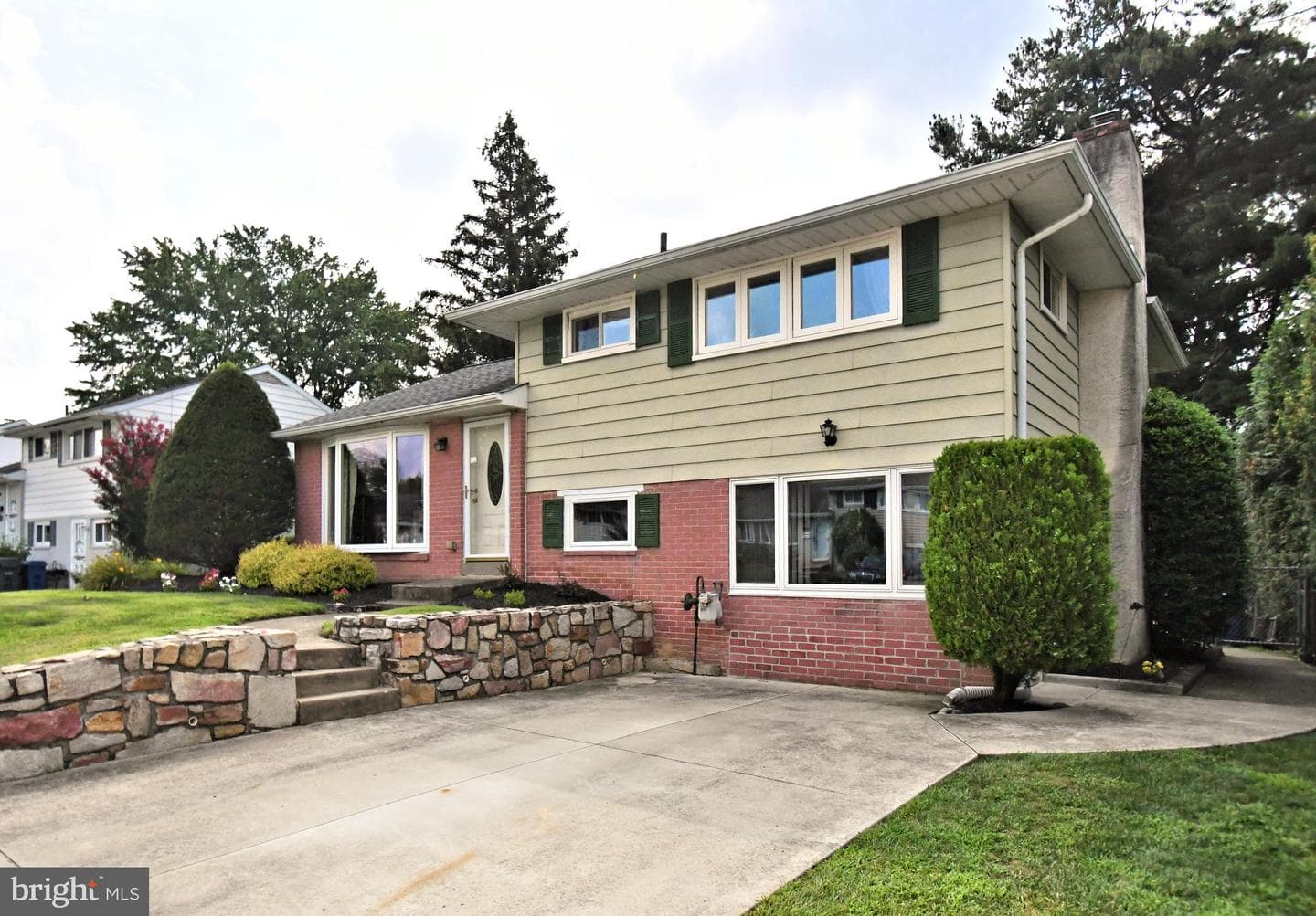 1433 Saint John Road photo 1