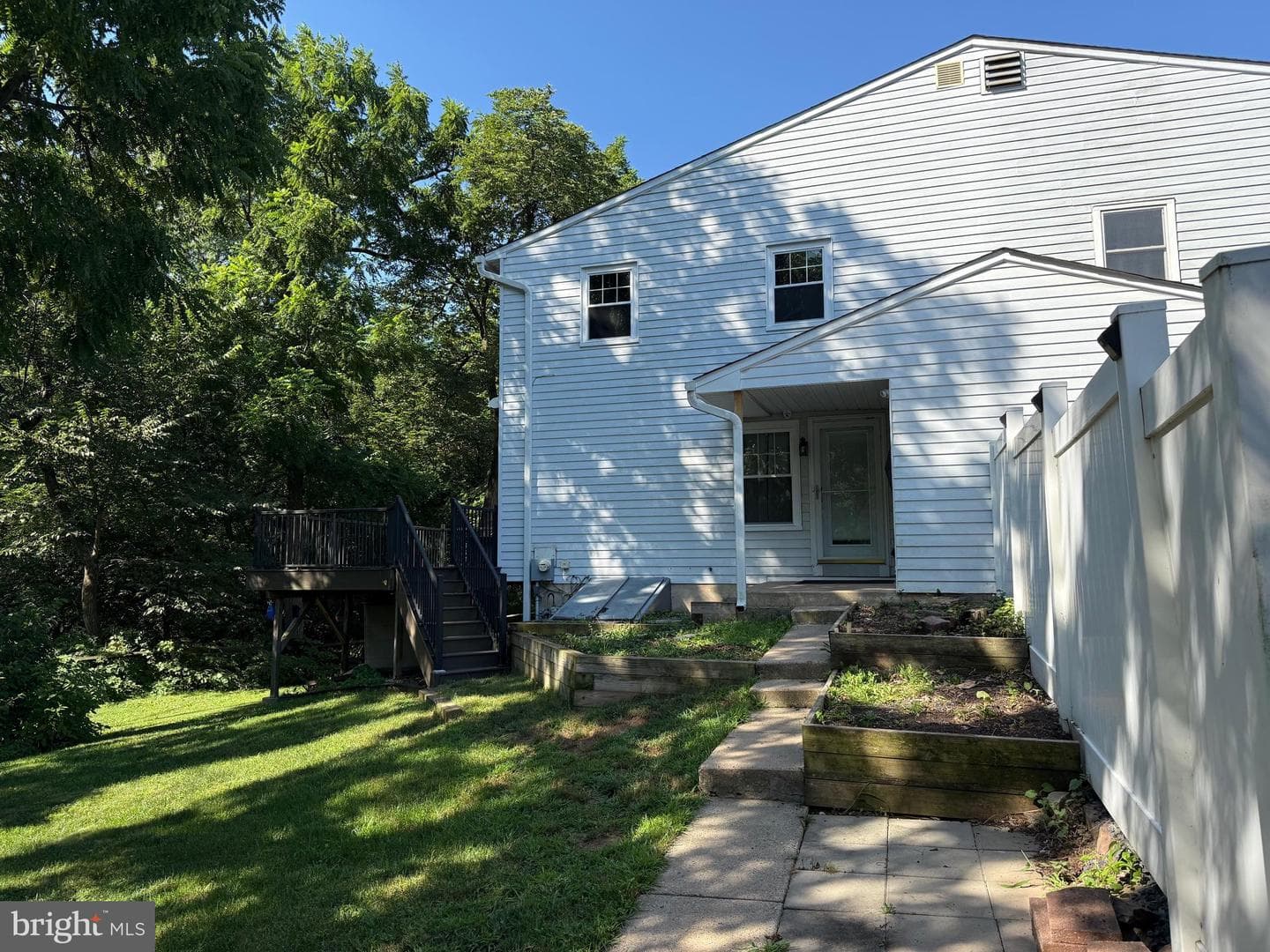 142 Stony Creek Avenue photo 1