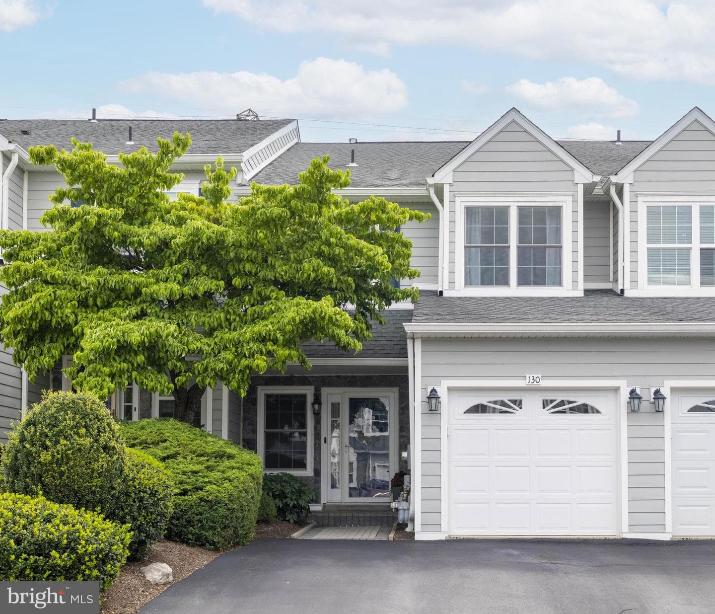 130 Ashley Way photo 1