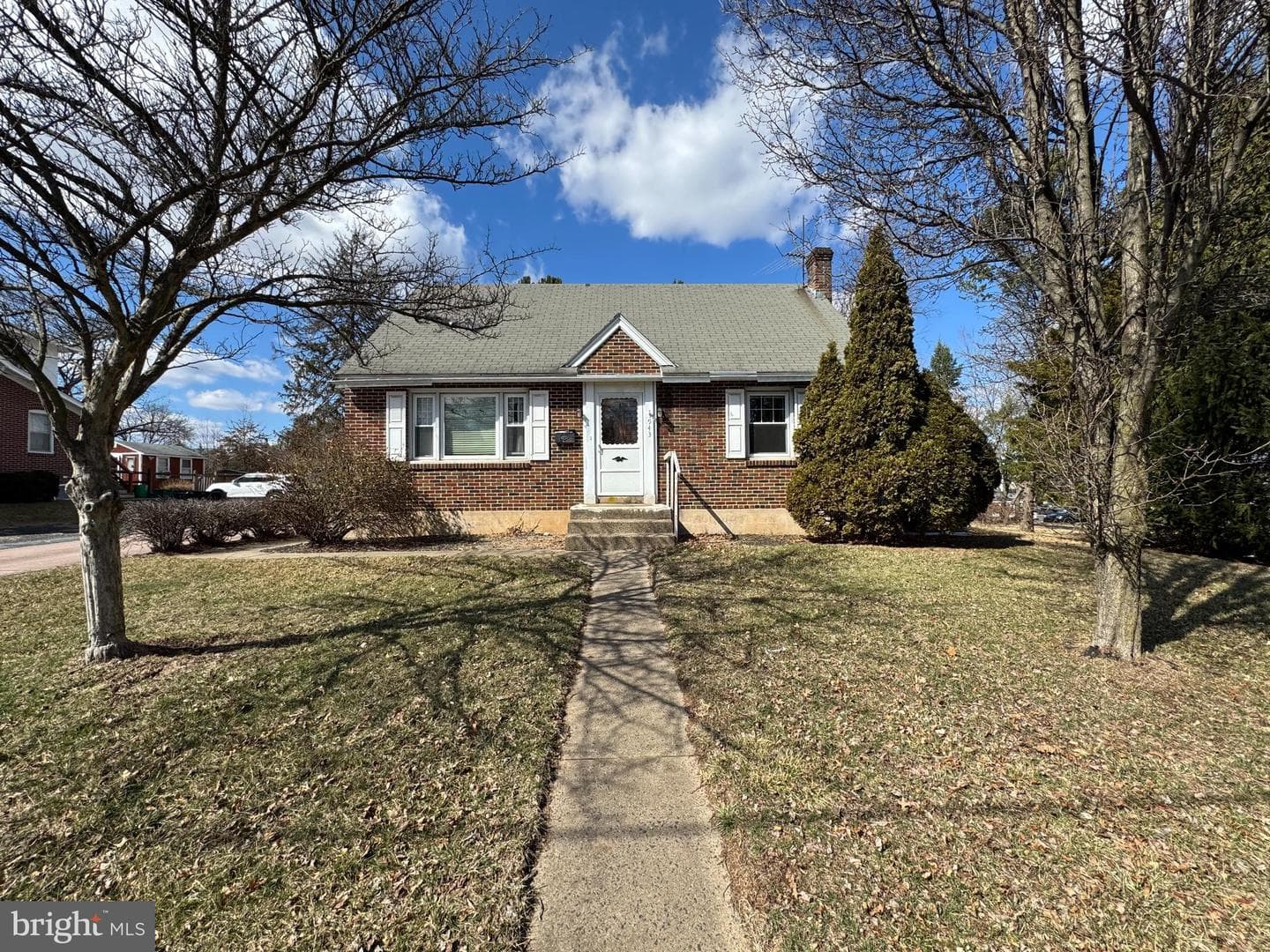 943 Walnut Street photo 1