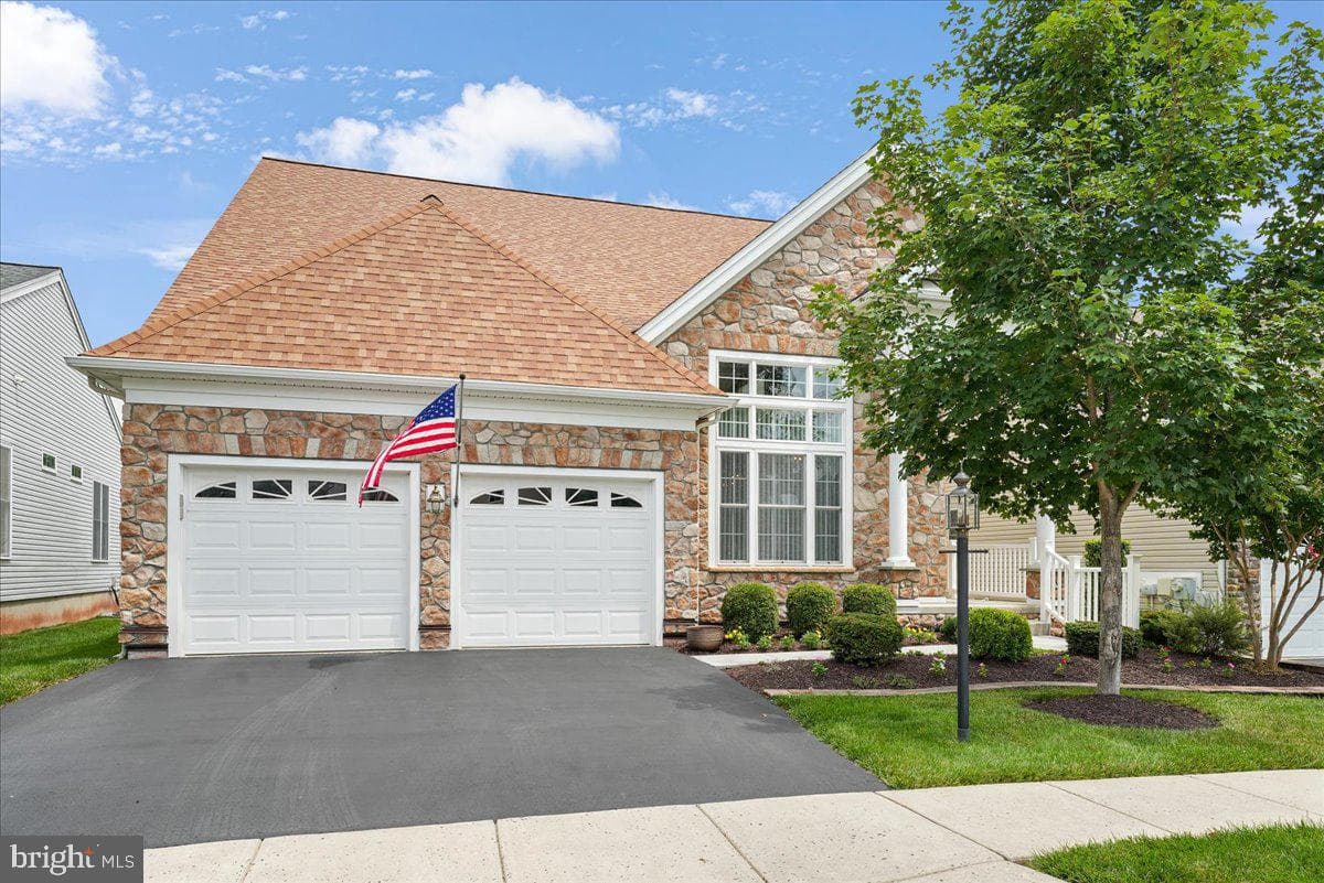 504 Logan Road photo 1