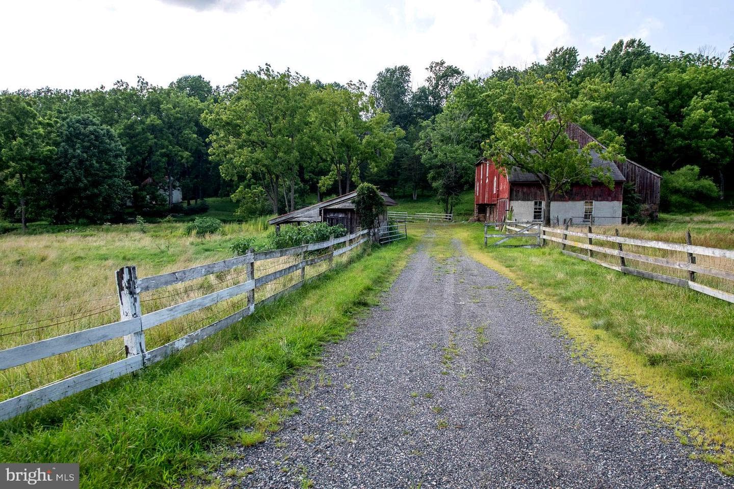 1891 Detweiler Road photo 1