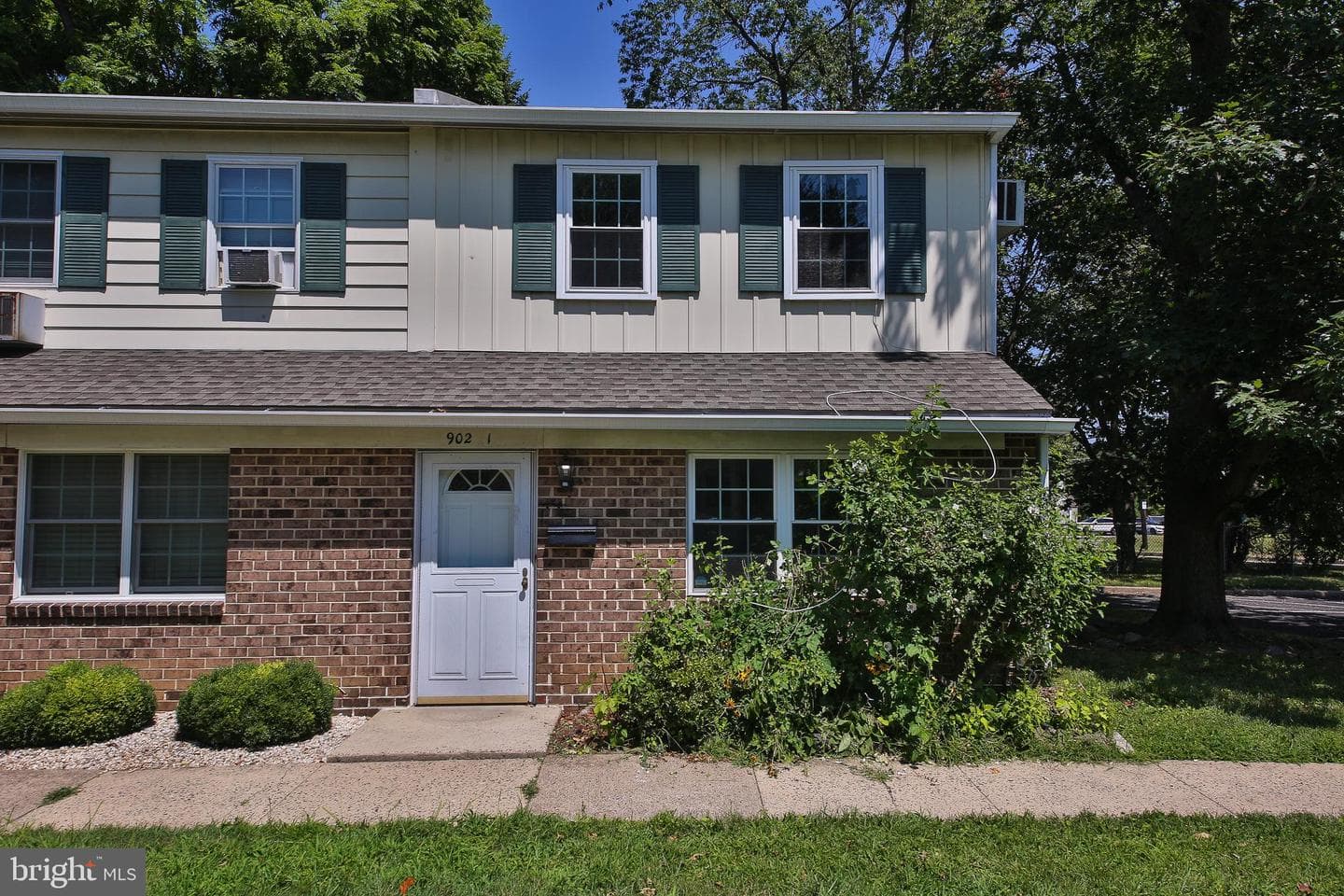 902 N York Road #1 photo 1