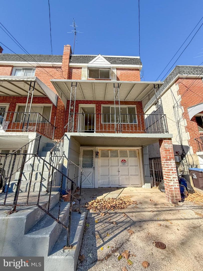 825 Kohn Street photo 1