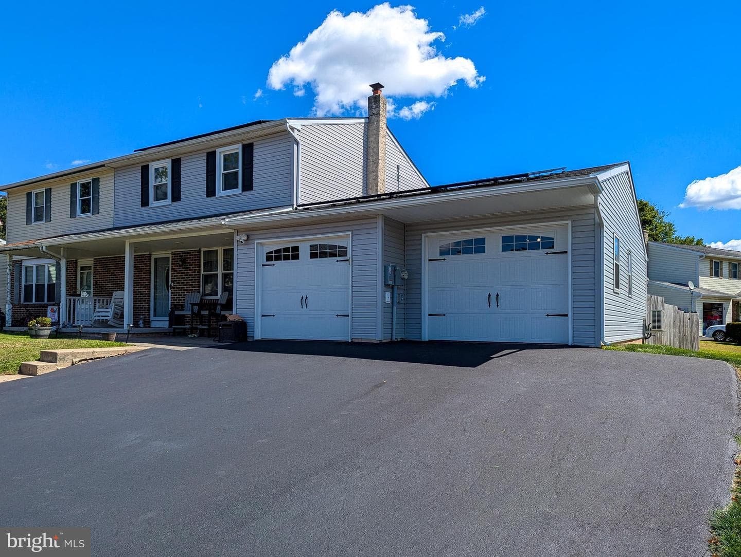 613 Wendy Way photo 1